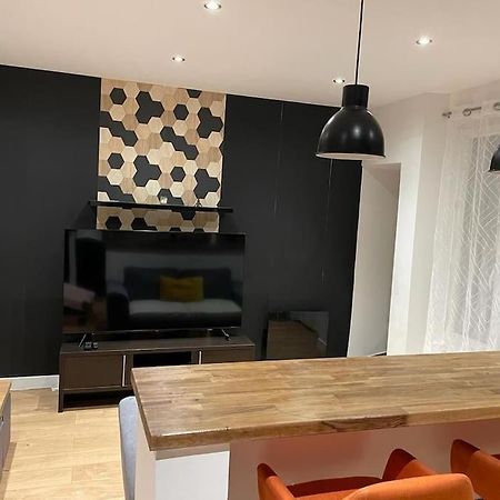 Appartement Chez Tricia Thorigny-sur-Marne المظهر الخارجي الصورة