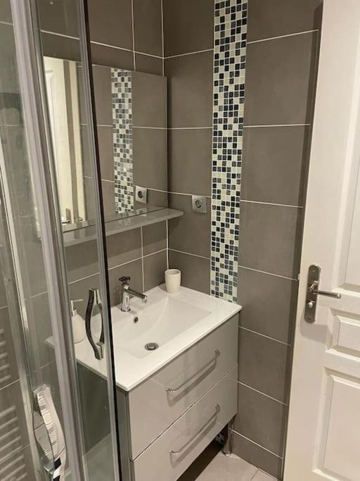 Appartement Chez Tricia Thorigny-sur-Marne المظهر الخارجي الصورة